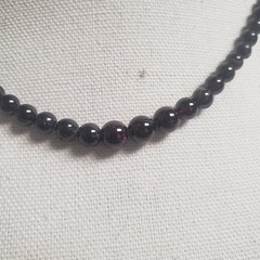 Vintage Genuine Almandine Garnet Small Bead Strand Choker Necklace Barrel Clasp