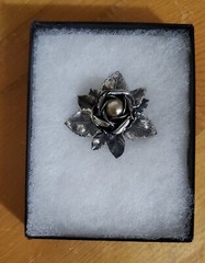 VINTAGE SILVER ROSE BROOCH, PIN 1 3/4 INCH -UNUSUAL PIECE (X)