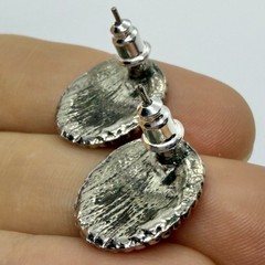 Vtg Southwestern Black Enamel Silvertone Beaded Oval Petite Stud Earrings Post