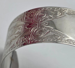 Vtg.Engraved Silver Tone Cuff Bracelet 6 in Floral Scroll Victorian Revival