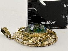 Vintage Gold Tone Oval Watermelon Rivoli Pendant Unmarked
