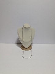 Avon Silver Tone Cable Link Necklace. Stationed Clear Faceted Acrylic Beads 29″