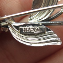 THEODORE KLOTZ 835 Silver Antique Germany Faux Pearl Flower Pin Brooch