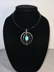 Vintage 1976 Sarah Coventry “Saturn” Choker Necklace Faux Turquoise Inset