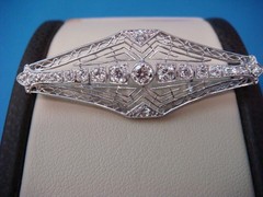 ANTIQUE ART-DECO DIAMOND FILIGREE BROOCH-PENDANT CIRCA 1920S 45MM OR 1.7 INCH