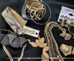 All Wearable Fashionable Very Good Jewelry Lot