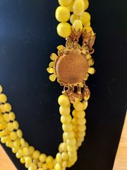 Vintage Lot Of 5 Necklaces, Bracelets And A Brooch/Pin Yellow