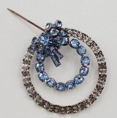 Am Lee 925 Sterling Silver Brooch 1.5in Blue Bow Crystal Open Circle 3D Estate