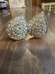 Vtg MONET Gold tone Rhinestone Teardrop Diamond Clip-on Earrings