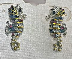 Vtg Seahorse Earrings Silver & Gold Tone Multi-color pierced Crystal Ave NOS