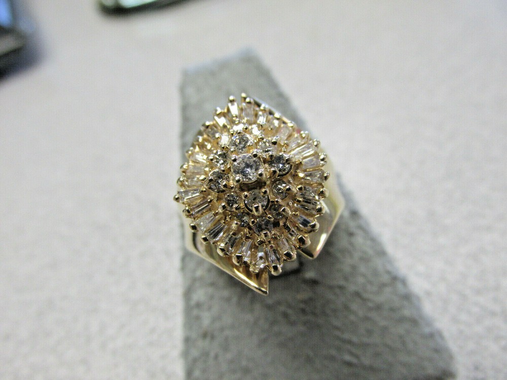 Beautiful Estate Baguette Diamond Ring “missing 1 Diamond” Size 7 MAKE OFFER