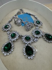 AdR Anna Della Russo X H&M Necklace Green Stones Rare Y2K Vintage With Box