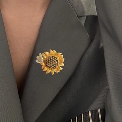 Sunflower Brooch Rhinestone Crystal Flower Pin, Vintage Yellow Daisy Enamel Bee