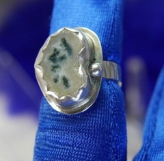 3/4″ Brutalist estate black white Quartz 0.925 Sterling Silver Ring size 4