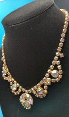 Beautiful Vintage Aurora Borealis 15-in Rhinestone Necklace Bride Or Formal A56