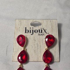 Bijoux Bar Red Crystal Dangle Three-Tiered Red Teardrop Crystals Gold Setting
