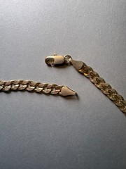 Vintage Curb Link Chain Necklace 23″ Stamped 14K Gold Tone Plated Shows Wear