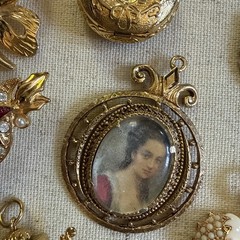 Vintage Style Jewelry Lot Gold Tone Brooch Earrings Charms Watch Mixed
