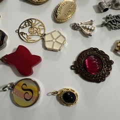 Vintage Large 30+ Pendant Collection | Mix Lot Rhinestones Gold Silver Tone