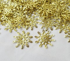 100pcs Chinese Knot Brass Filigree 24mm Vines Jewelry Making Finding