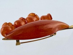 Vintage Russian Amber Factory Lily Of The Valley Carved Baltic Amber Pin Brooch