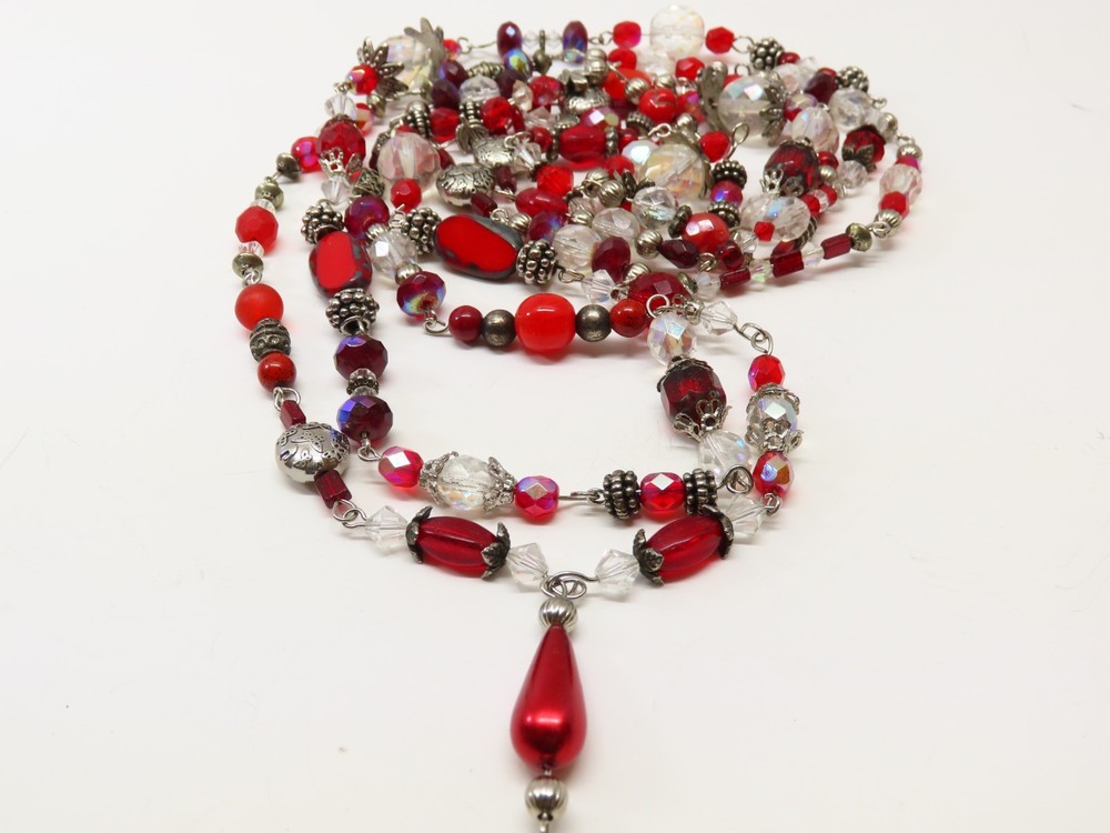Vintage Necklace Red Clear AB Beaded Crystal Glass Faceted D5381