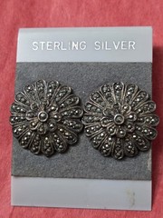 ND 925 Marcasite Pave Sterling Silver Domed 6/8″ Flower Earrings Stud 6 grams