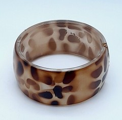 B001 Thick Leopard Animal Print Acrylic Cuff 1.35″ Wide fashion jewelry Bracelet