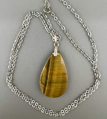 Vintage Gemstone Necklace Tiger Eye Teardrop Pendant 28”