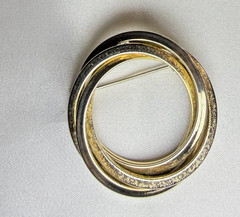 Vintage Interlocking Double Circle Brooch Gold Tone Textured Geometric Pin 4.5cm