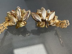Vintage Floral Brooch Earrings Set White Navette Beads Lucite Gold Tone Clip