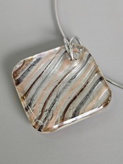 Vintage Wire Collar Choker Art Resin Striped Pendant 90s Boho Jewelry Y2K