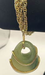 Vintage Faux Jade Gold Tone Pendant Chain Necklace