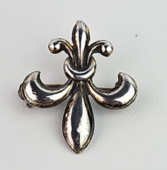 Vintage Fleur-de-Lis Sterling Silver Brooch Pin 925 Pendant Art Deco .75 in