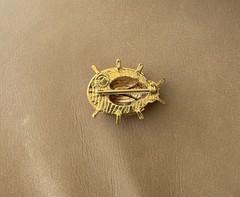 VINTAGE ST.JOHN LADY BUG RED ENAMEL – CRYSTAL GOLD TONE PIN BROOCH