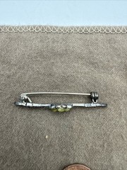 925 Sterling Silver Vintage Brooch Pin Swirl Carved Irish Peridot Clover BP10712
