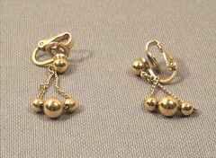 VTG 1950s-1970s Crown Trifari Clip On Earrings Lot Gold Tone 7 Pair Retro MCM