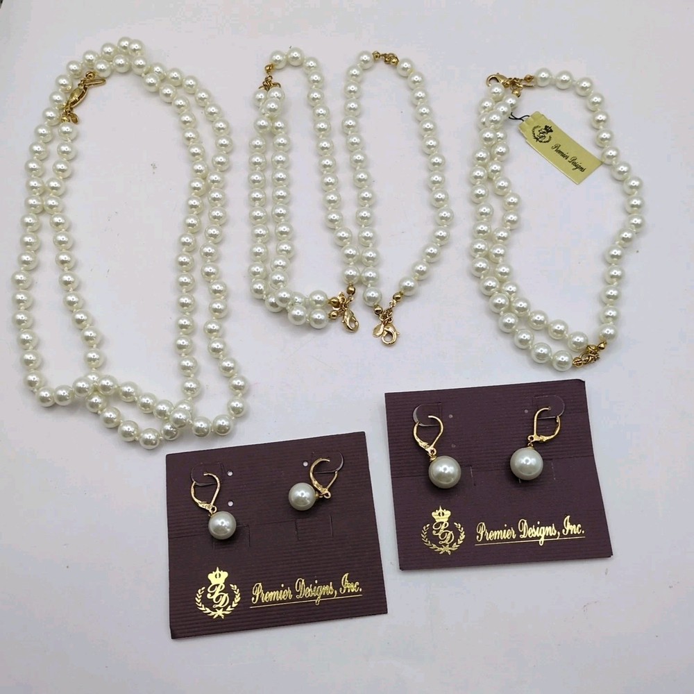 Premier Designs Jewelry Lot Of Duchess Necklace Bracelets and Earrings NOS Nice