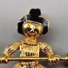 Vintage Scarecrow Halloween Brooch Scatter Pin Gold Tone Broom Orange Black Avon