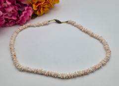 Vintage Pastel Pink Puka Shell Chip Necklace 17 In Beach Boho Choker Brass Clasp