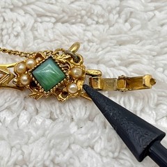 Vintage Ornate Bracelet Renaissance Revival Multicolor Stones Gold Tone 7″