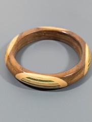 Vintage Boho Tribal Western Green Brown Wood Stripe Round Bangle Bracelet 8.5 in