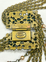 Vintage Signed Sweet Romance USA 32IN rhinestone And Pearl Necklace Leaf Details