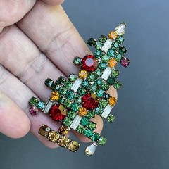 Vintage WEISS Christmas Tree Brooch Signed 6 Six Candle Rhinestone