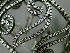 ESTATE WIDE 5.30CT DIAMOND 14K BLACK GOLD 3D FILIGREE MULTI LEAF BANGLE BRACELET