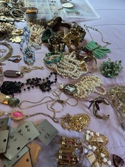 Vintage jewelry Lot
