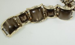 1950s Vintage Tank Bracelet Brown Thermoset Moonglow Lucite Chunky Links MCM