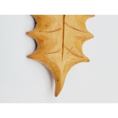 wood leaf brooch pin 3 1/8″