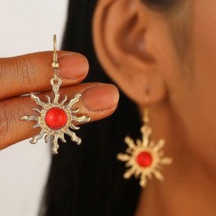 Bohemian Vintage Zinc Alloy Sun Drop Earrings with Green Stone