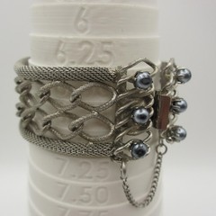 Vintage Mesh Bracelet Twisted Links Blue Bead Accents Safety Chain Silver Tone